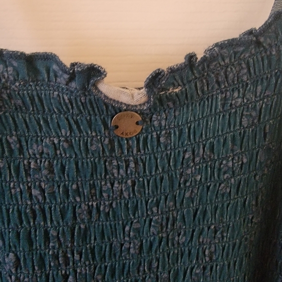 Roxy Jumpsuit Sz Small Smocked Straight Wide Leg Ditzy Floral Bohemian Beachy - Picture 6 of 12